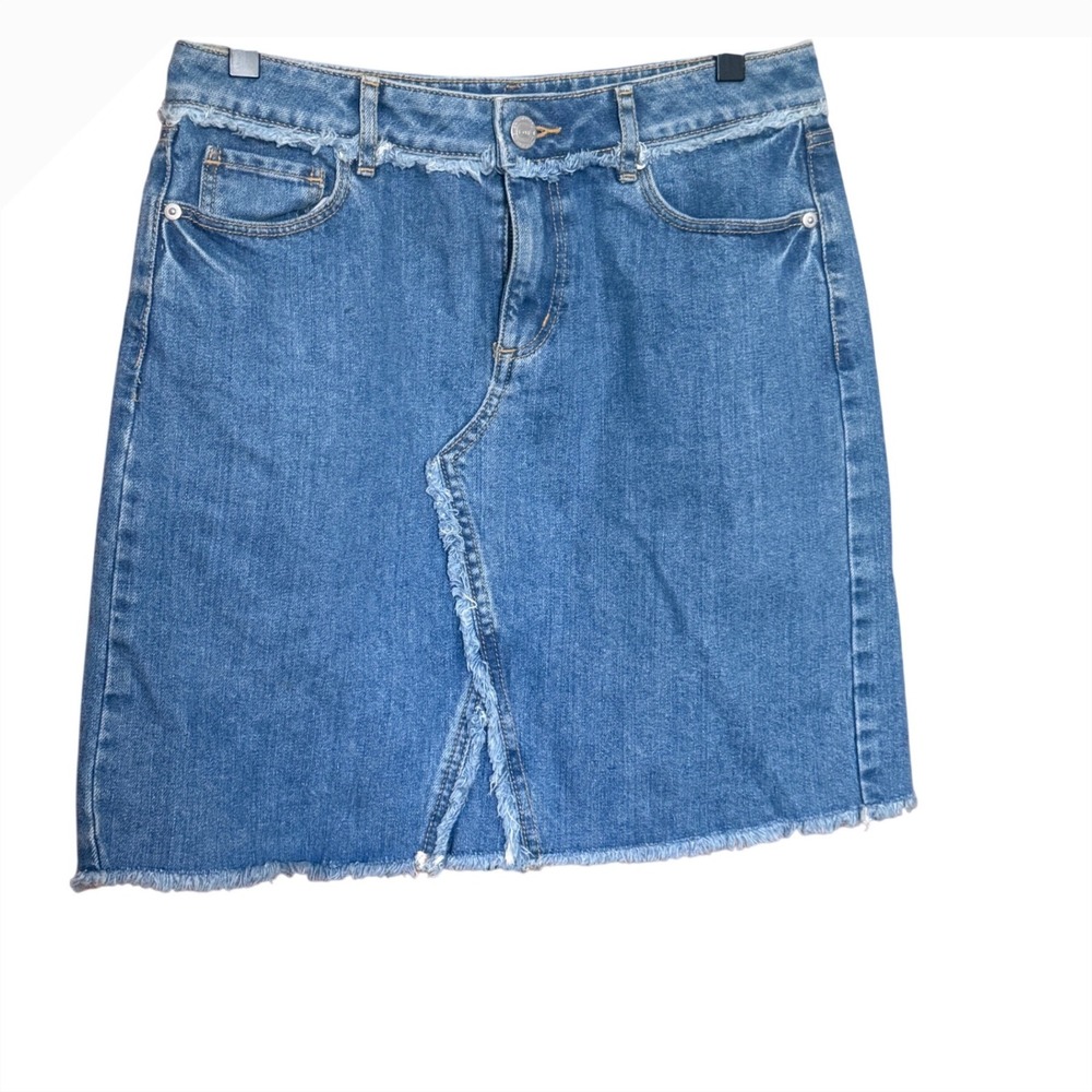 LOFT Denim‎ Mini Skirt Frayed Hem Asymmetrical Seam 2 Blue Excellent Medium Wash